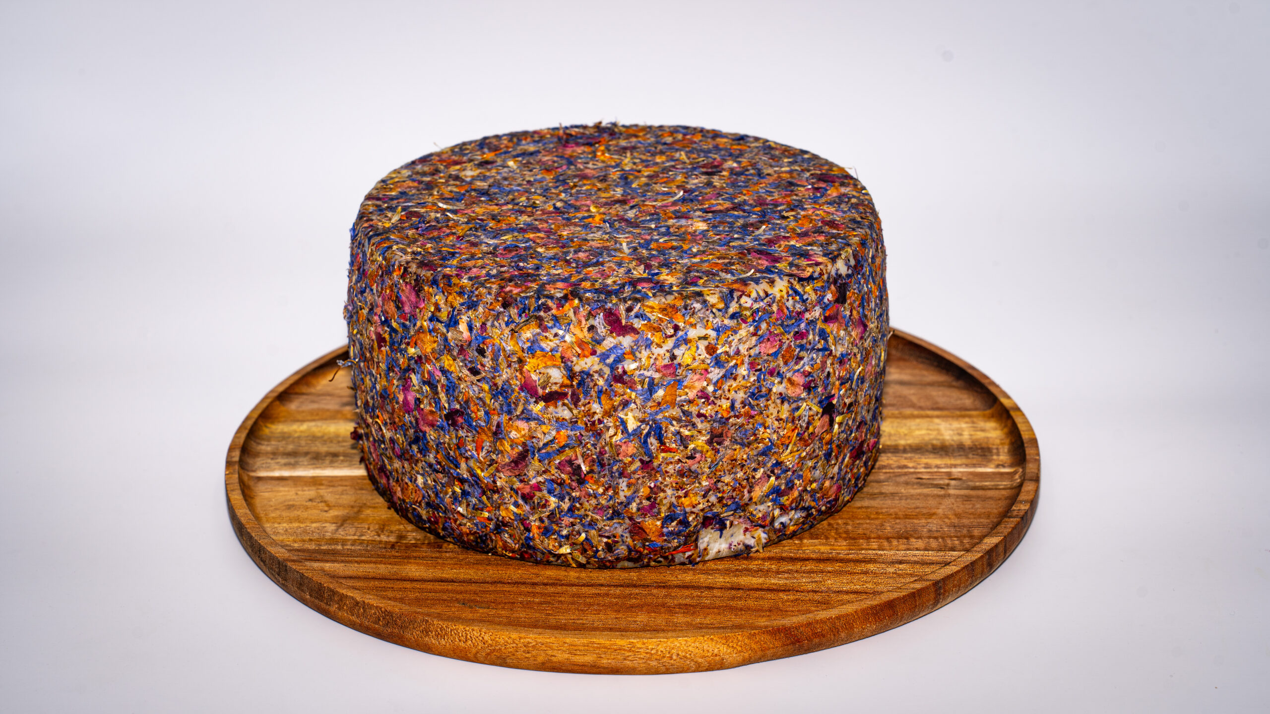 Fromage de brebis aux fleurs