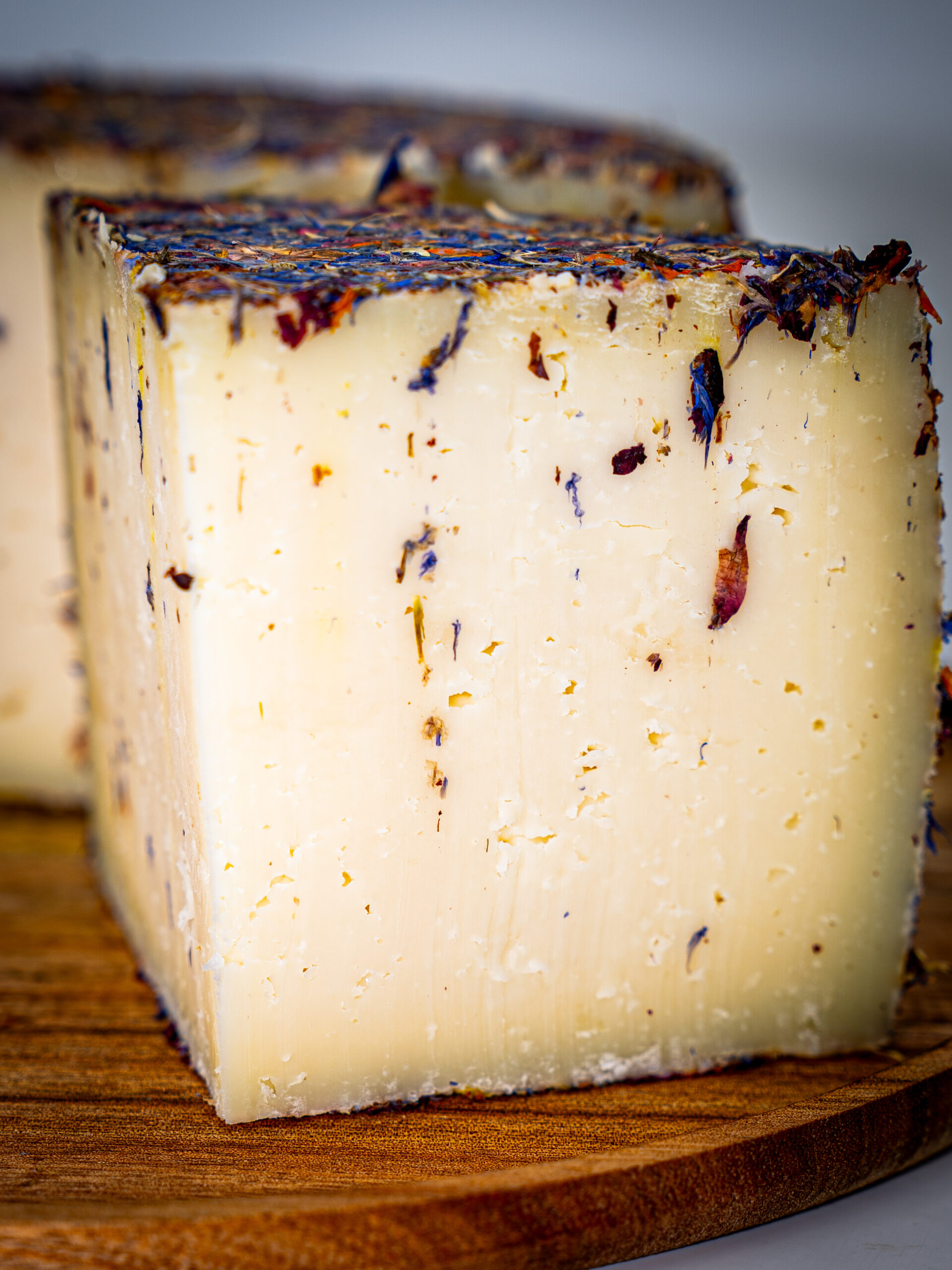 Fromage de brebis aux fleurs – Image 9